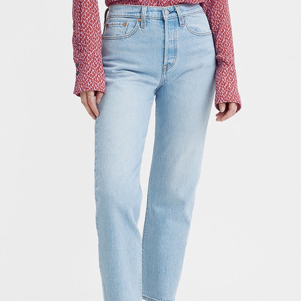 Levi’s Wedgie Straight Fully Baked 26x26 Light Blue Women's Jeans